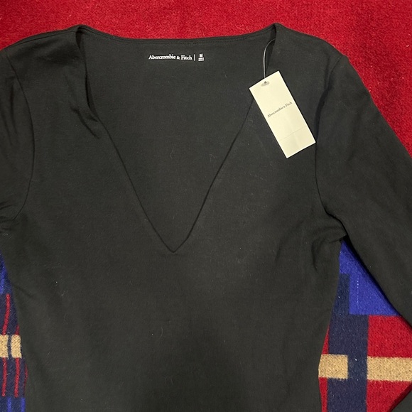 Abercrombie & Fitch Black Deep V-Neck Top - Picture 2 of 3